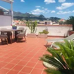 Apartman Breathtaking View Penthouse 200 Meters From The Sea