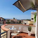 Breathtaking View Penthouse 200 Meters From The Sea Apartman