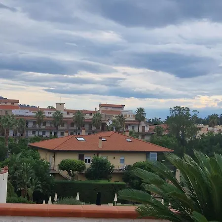 Apartman Breathtaking View Penthouse 200 Meters From The Sea