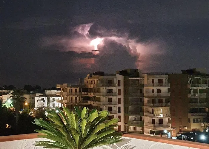 Breathtaking View Penthouse 200 Meters From The Sea