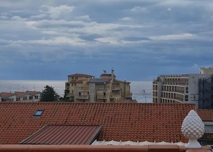 Breathtaking View Penthouse 200 Meters From The Sea * Giardini Naxos