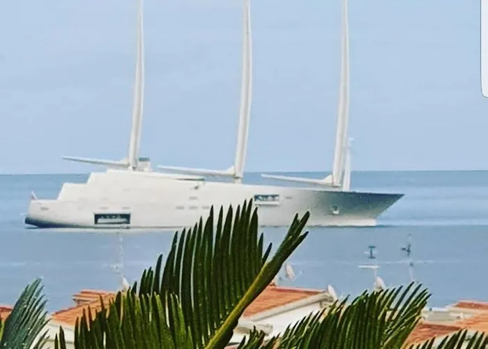 Breathtaking View Penthouse 200 Meters From The Sea